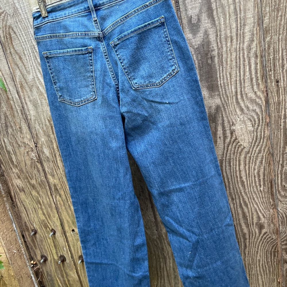 Old Navy Blue High-Rise Wow Wide Leg Jeans - Picture 5 of 7